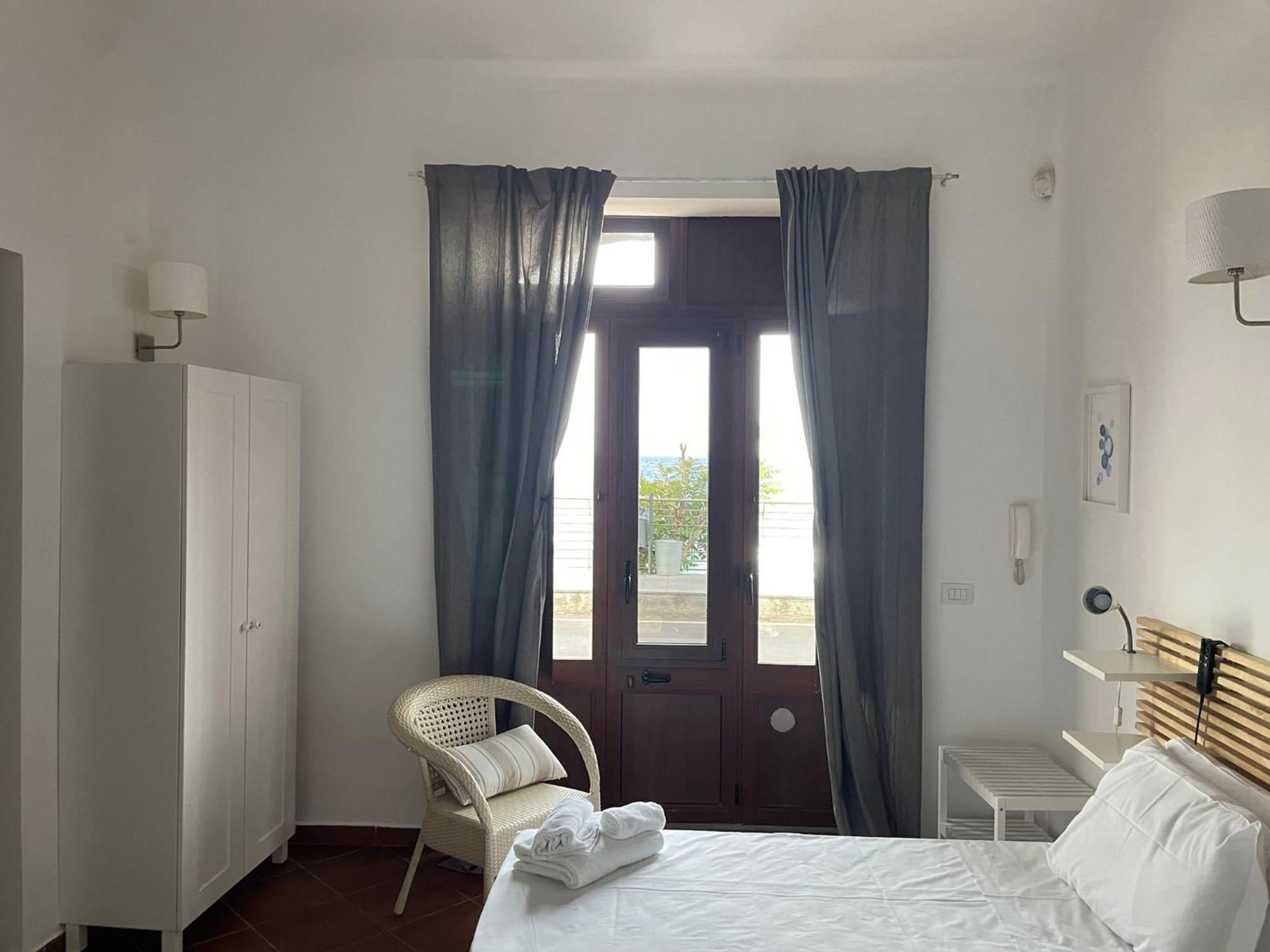 Hotel Casa Scala Acireale Exterior foto