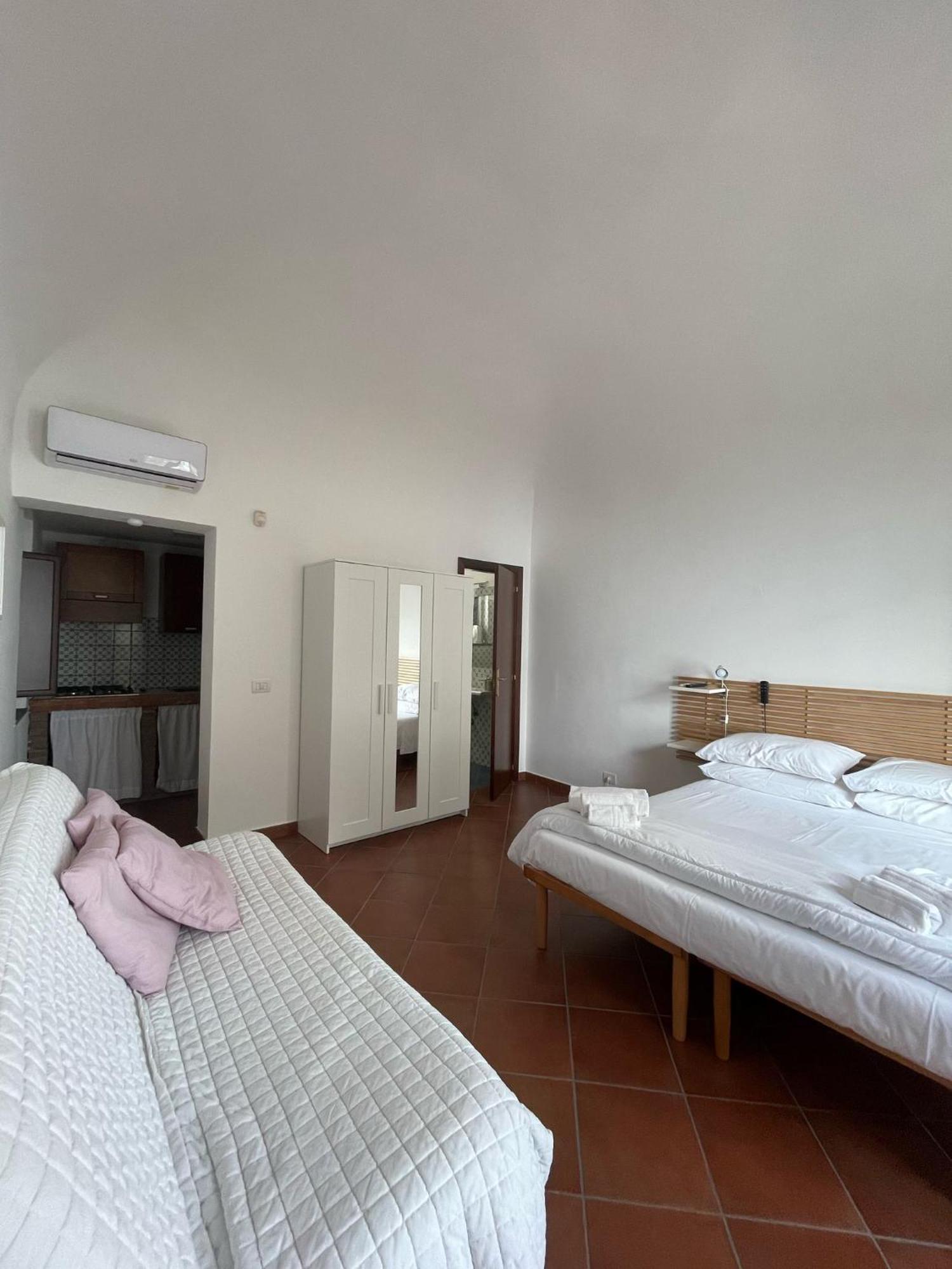 Hotel Casa Scala Acireale Exterior foto